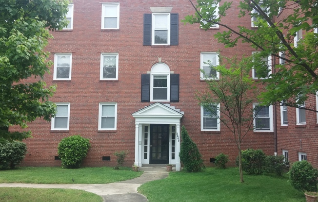 1 bed, 1 bath, $1,395, Unit Apt. 04