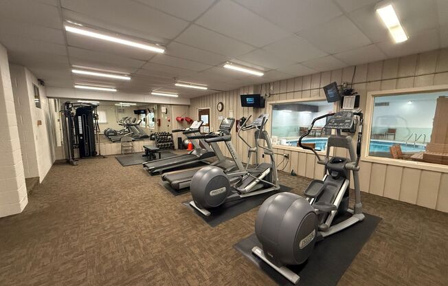 Studio, 1 bath, 390 sqft, $1,149, Unit 2130-74