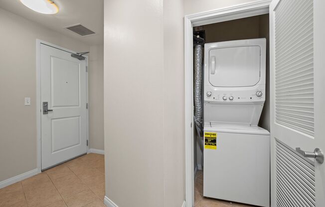 1 bed, 1 bath, $2,750