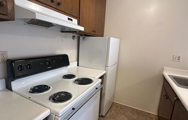 1 bed, 1 bath, 650 sqft, $1,695