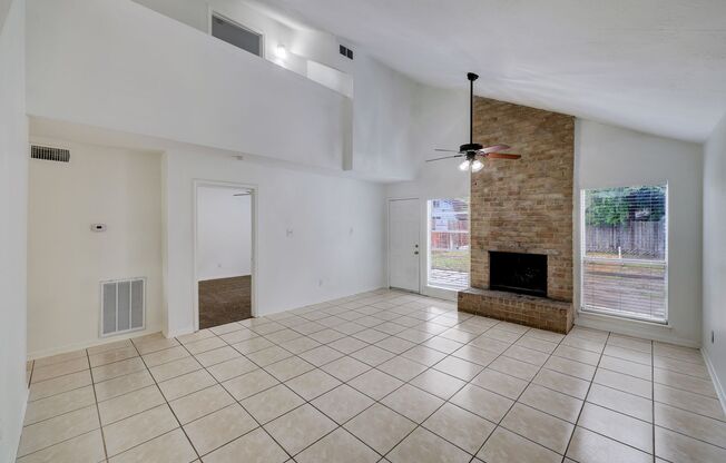 Move-in Ready Home in Forest West for Lease!
