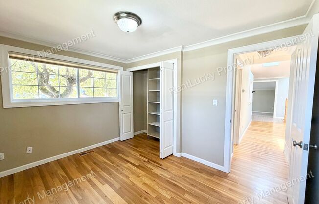 4 beds, 2 baths, $3,850
