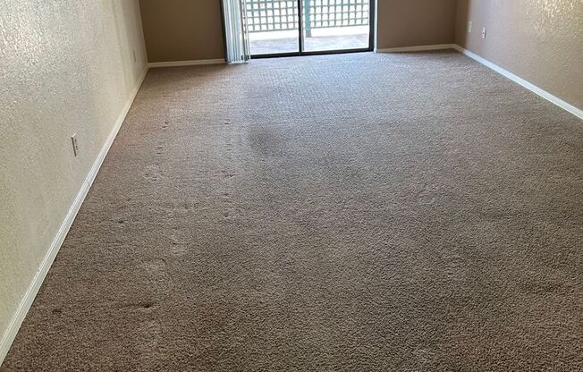 1 bed, 1 bath, 758 sqft, $855, Unit 27