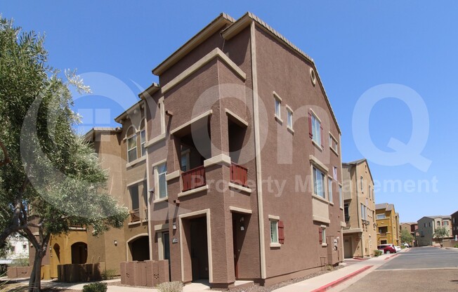 4 beds, 3 baths, 1,330 sqft, $2,199, Unit 1012