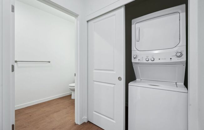 1 bed, 1 bath, 772 sqft, $1,599, Unit 79