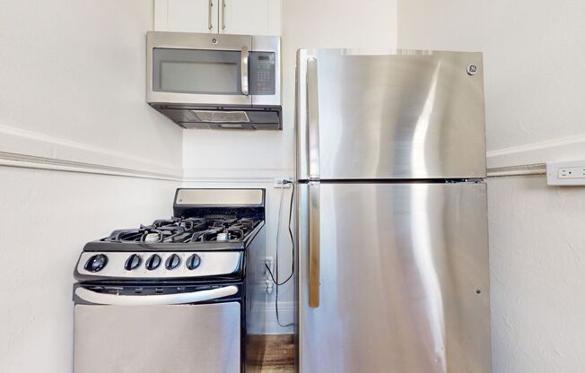 Studio, 1 bath, 373 sqft, $1,600, Unit 328