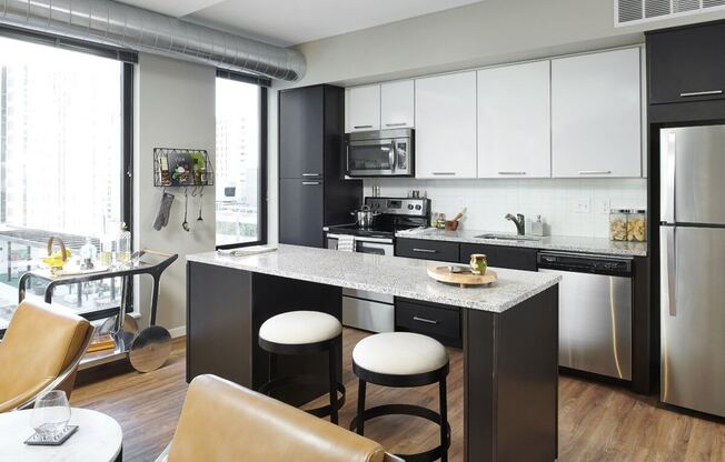 Welcome to 4Marq Apartments