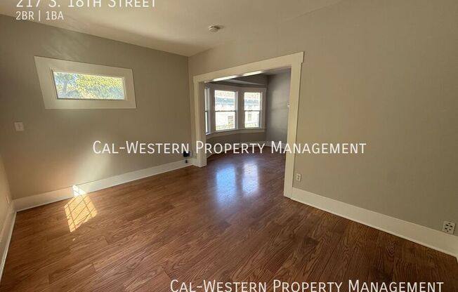 217 S 18 ST