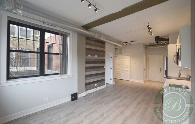 2 beds, 1 bath, 570 sqft, $2,350, Unit 102