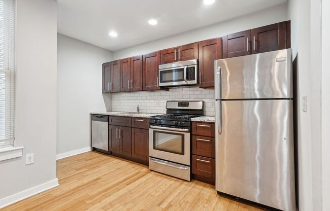 3044 Richmond Street