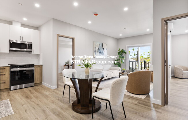 43 47 FREMONT ST