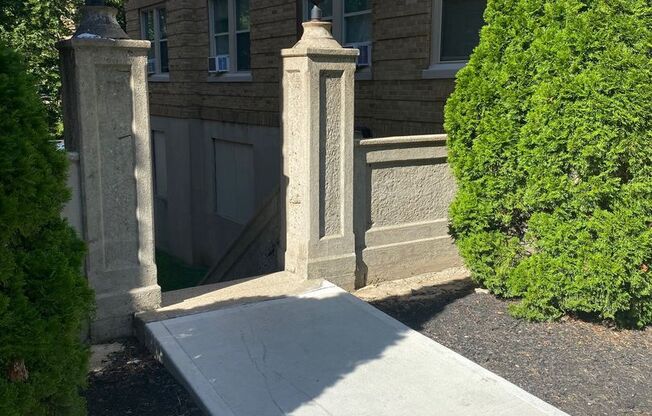 Renovated Two Bedroom Apts (Heat/Water/Sewer Included)