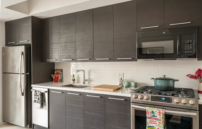 Studio, 1 bath, $2,742, Unit 718