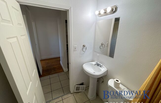 3 beds, 1 bath, 1,351 sqft, $1,249, Unit 374 W 1300 N- #1