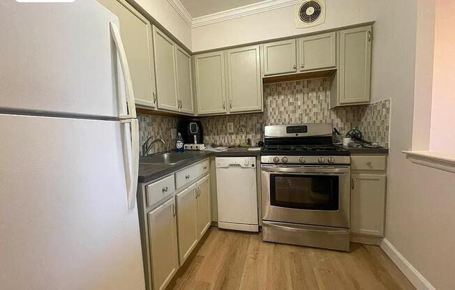1443 5 AVE