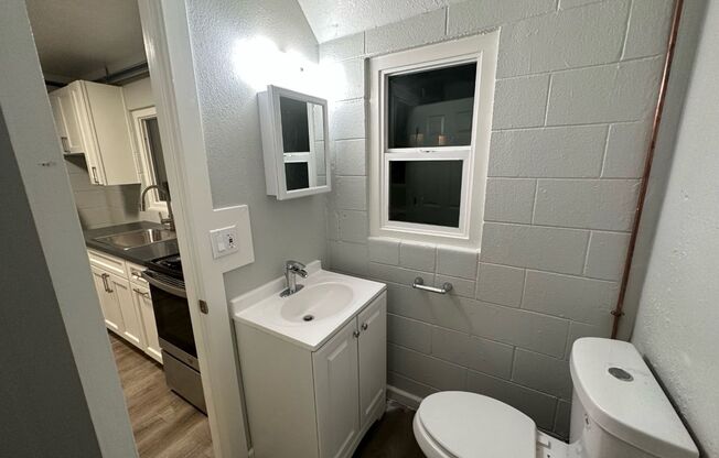 Studio, 1 bath, $1,800, Unit 11