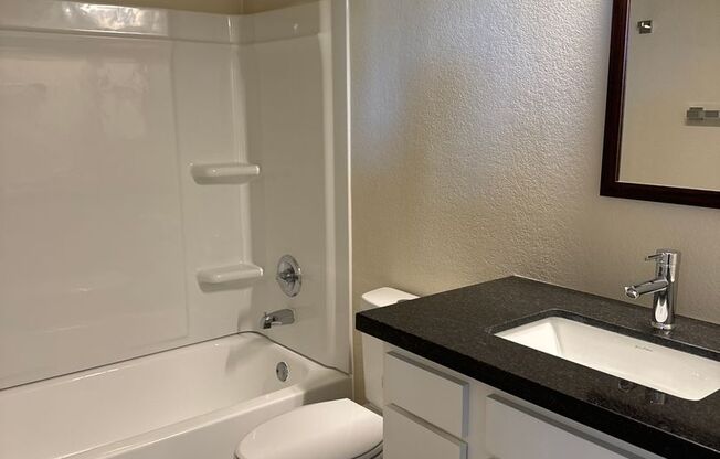 1 bed, 1 bath, 467 sqft, $962, Unit 1103