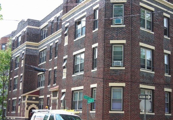 97 HANCOCK ST