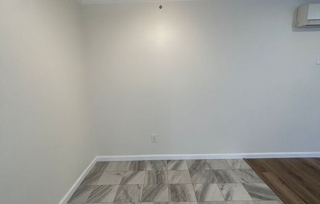 1 bed, 1 bath, 625 sqft, $2,250, Unit 02