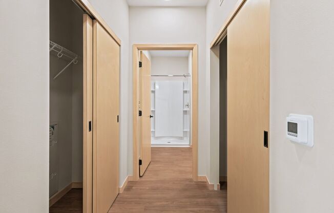 1 bed, 1 bath, 706 sqft, $1,615, Unit 207