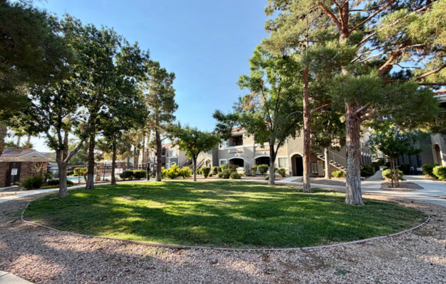 2 beds, 2 baths, $1,495, Unit # 136
