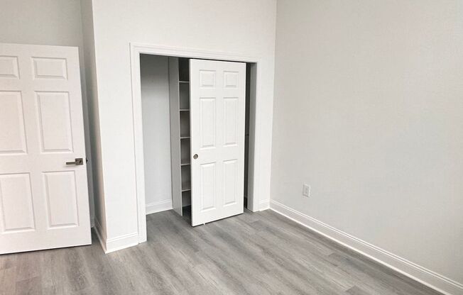 3 beds, 2 baths, 1,292 sqft, $2,045, Unit Unit 315 (Loft)