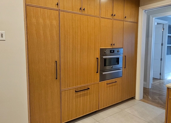 203 W 98 ST