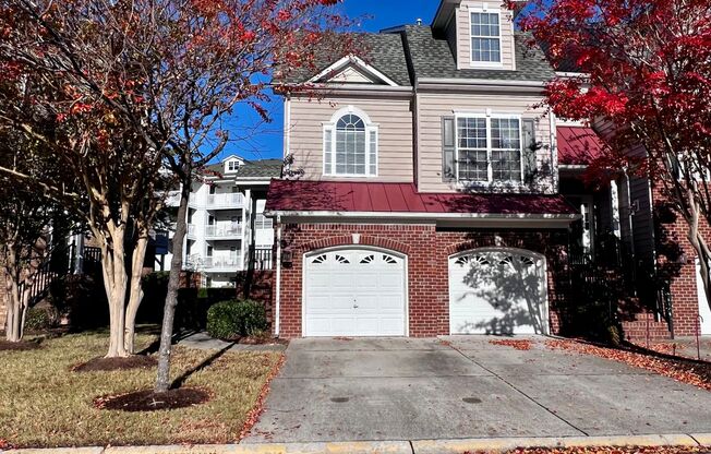 Gorgeous 3 Story Townhome in the the Desirable Lexington Neighborhood