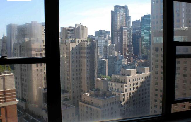 1 bed, 1.5 baths, 900 sqft, $5,700, Unit 31B