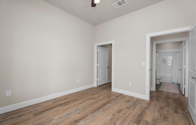 1 bed, 1 bath, 663 sqft, $1,450, Unit 433