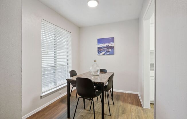 1 bed, 1 bath, 600 sqft, $837, Unit 1048