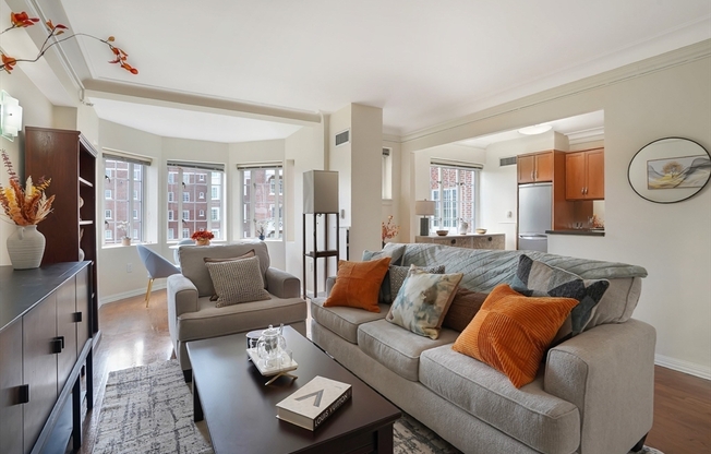 1 bed, 1 bath, 764 sqft, $3,500, Unit B801