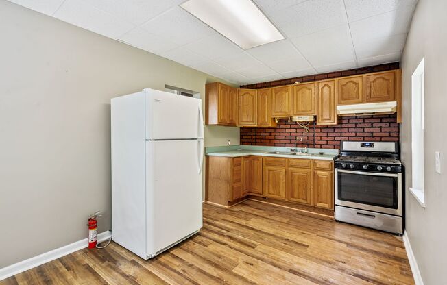 Updated 3 Bedroom on Quiet Street Minutes from Downtown