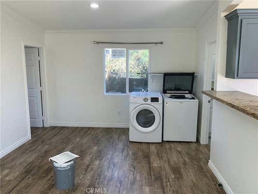 3 beds, 1 bath, 1,200 sqft, $3,100, Unit SUITE B