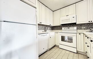 1 bed, 1 bath, $2,600