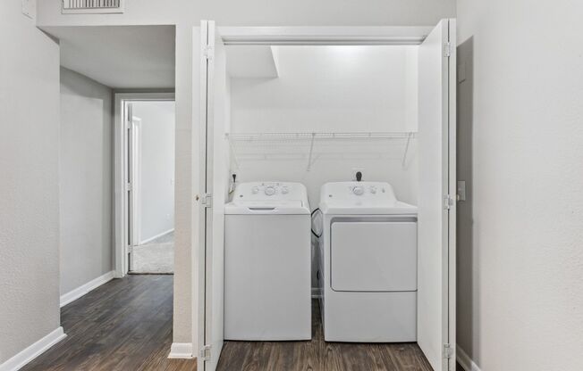 1 bed, 1 bath, 625 sqft, $900