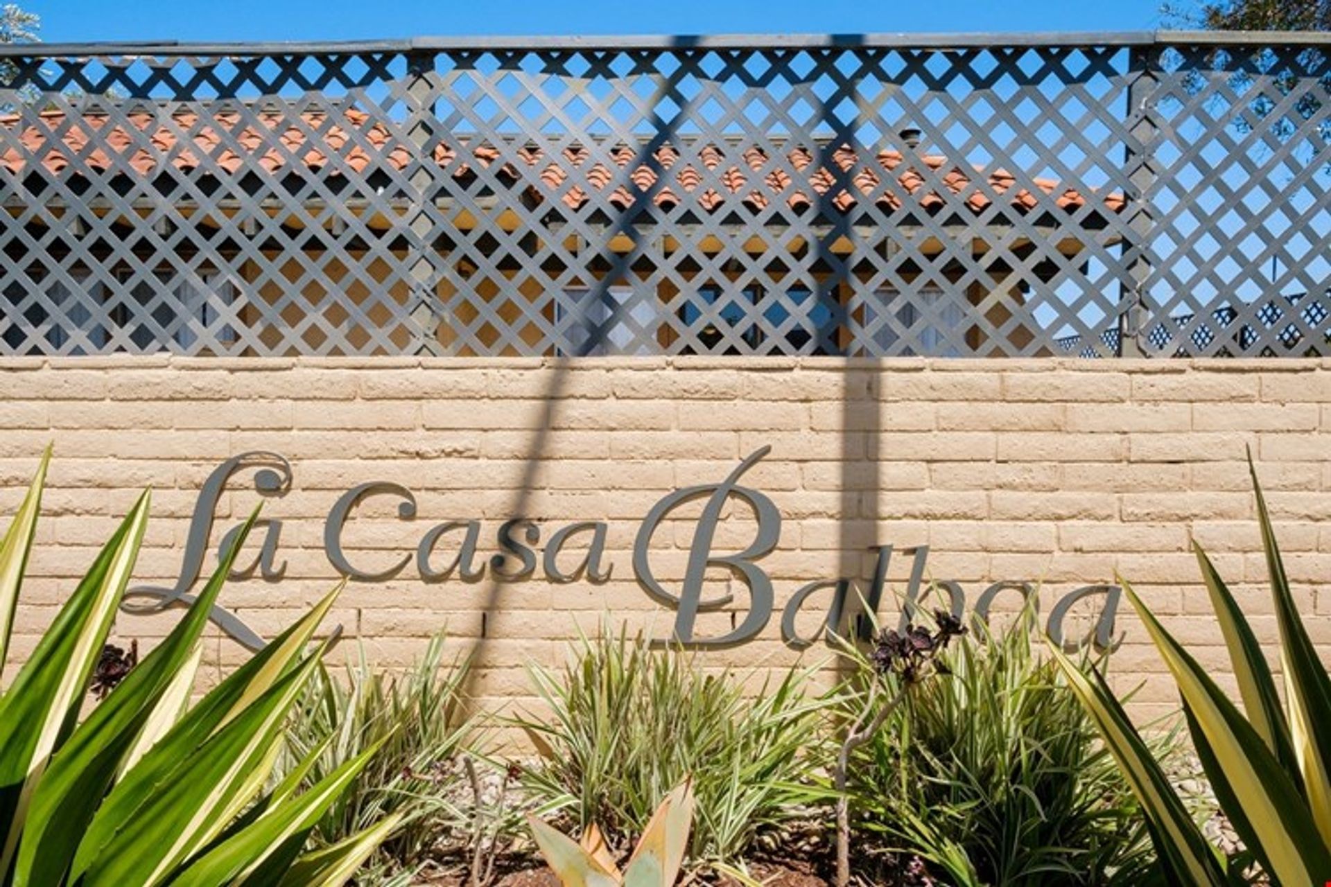 A Beautiful Boutique 55+ Community in the Heart of Clairmont