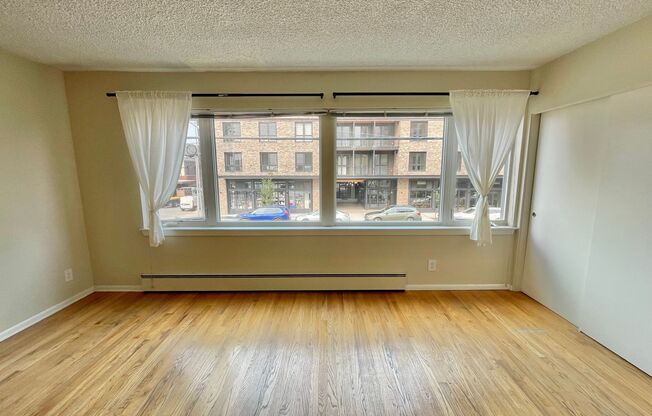 7000 Greenwood