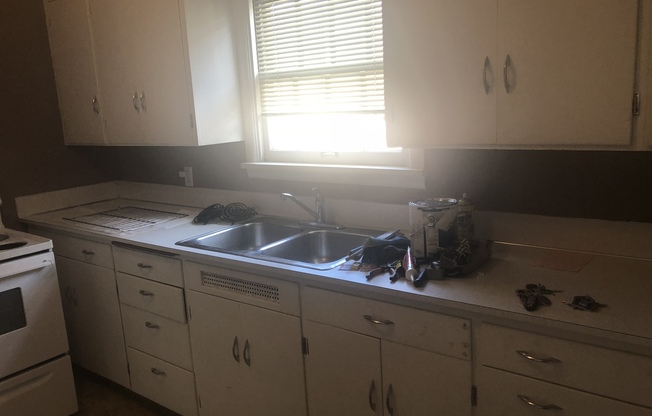 1 bed, 1 bath, 525 sqft, $1,050, Unit M-08