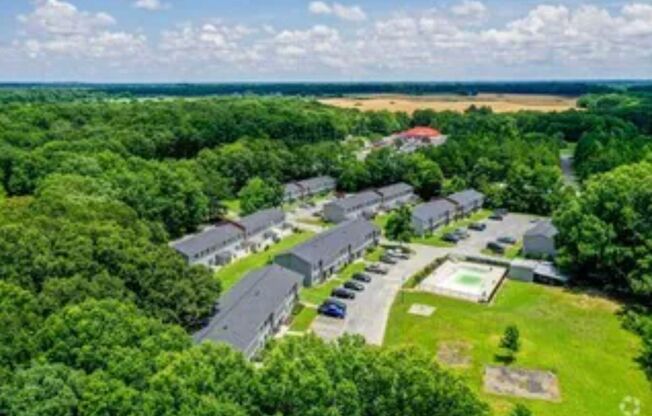3 beds, 2.5 baths, 1,430 sqft, $1,695, Unit F3