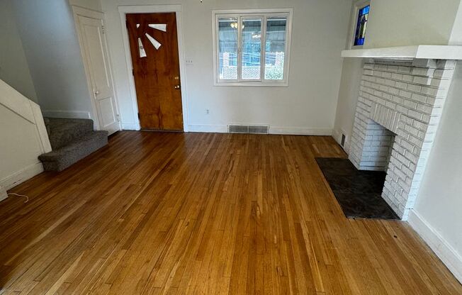 South Oakland Two Bedroom!