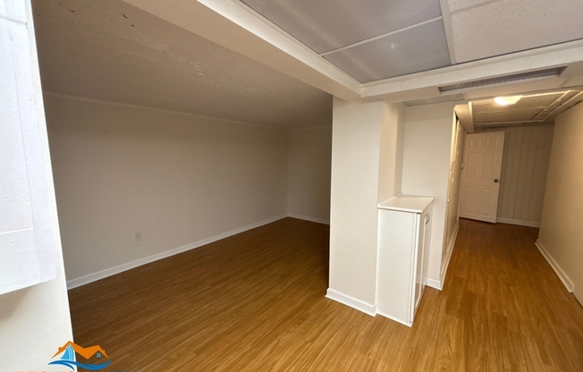 102 VENTNOR TERRACE B