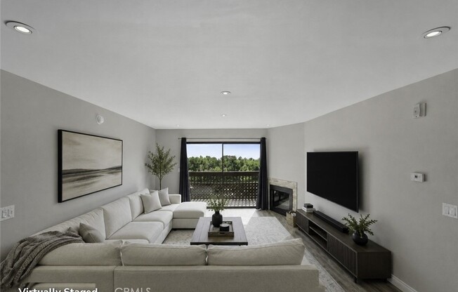 2 beds, 2 baths, 883 sqft, $2,595, Unit 333D