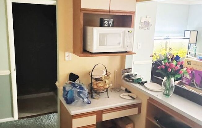 Lovely 3-Bedroom Aberdeen Townhome with Yard