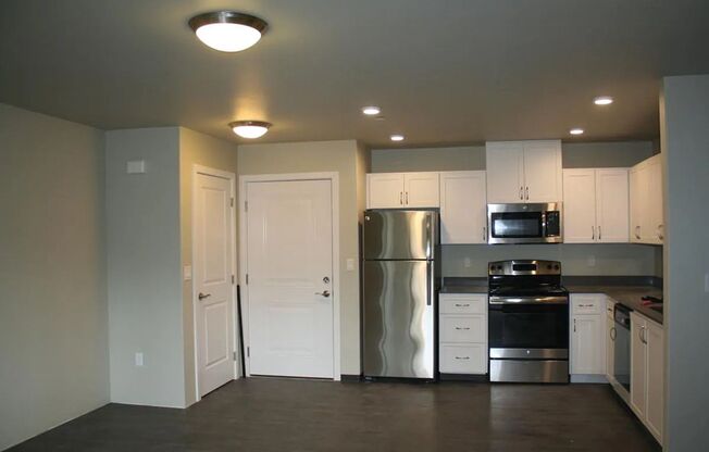 2 Bedroom Apartment close to Old Mill