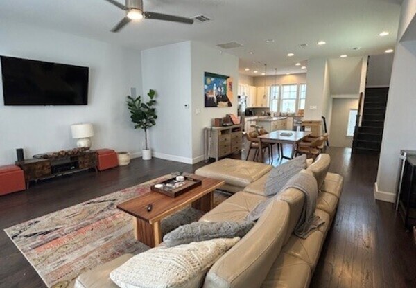 5124 GARRETT FLD CT