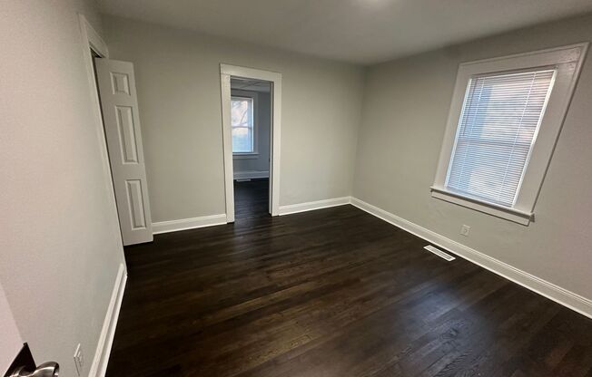 3 beds, 1 bath, $1,200