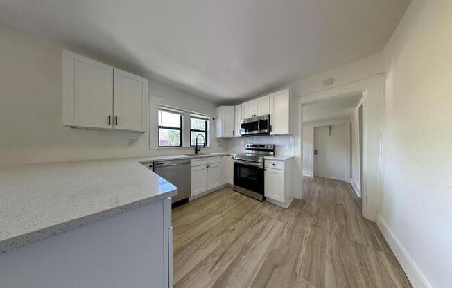 1426 40 ST S