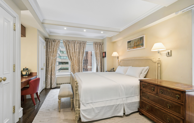 2 beds, 3.5 baths, 2,100 sqft, $20,000, Unit 12AB