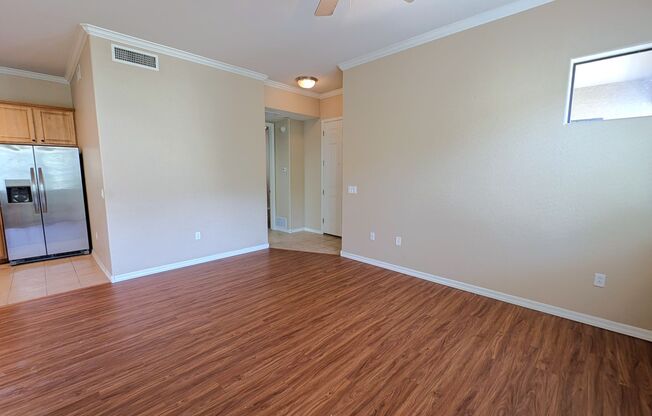 2 beds, 2 baths, $1,750, Unit Unit 2027